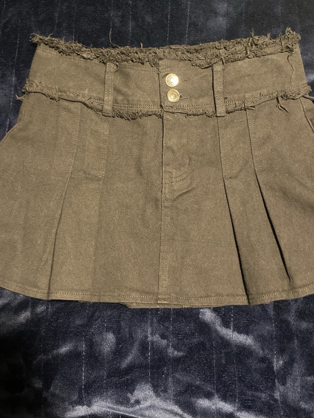 Black Pleated Mini Skirt